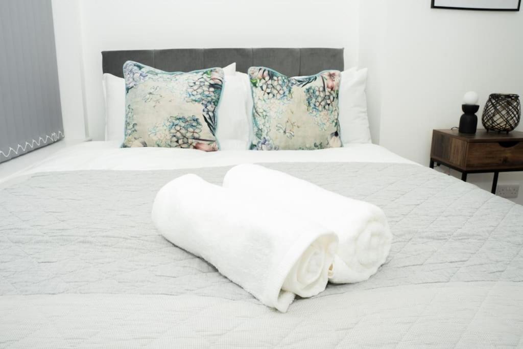 Stylish Home In York - Free Wifi & Parking - Close To Racecourse & City Centre מראה חיצוני תמונה