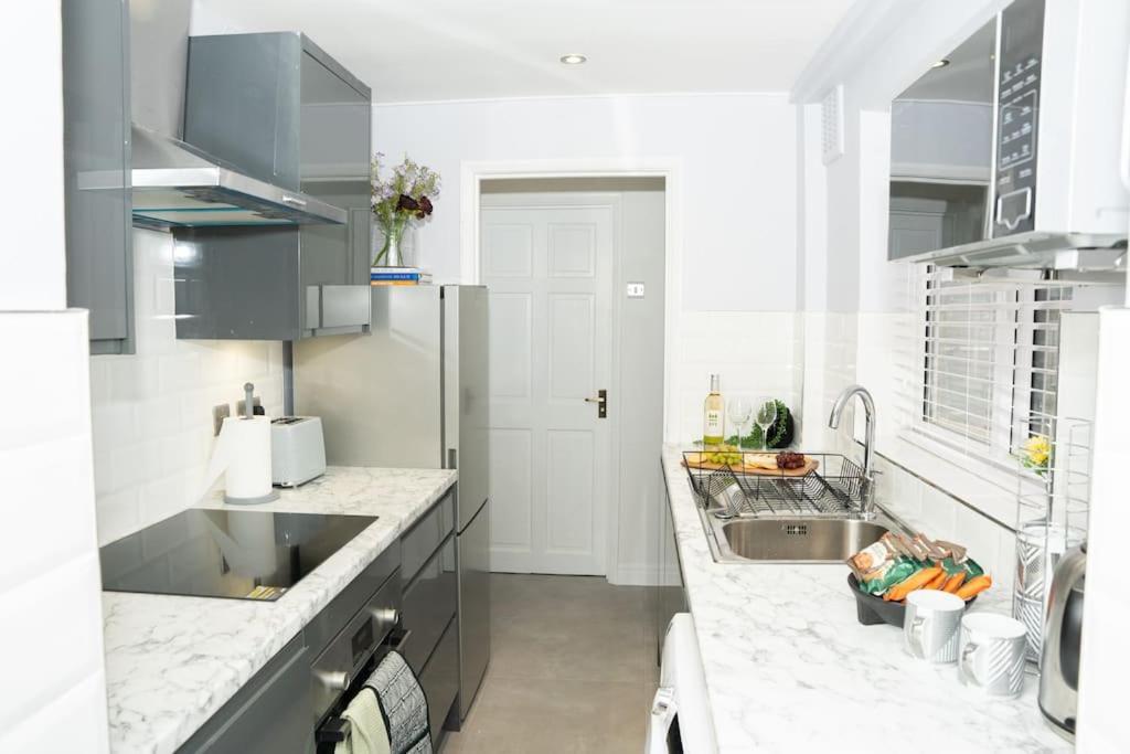 Stylish Home In York - Free Wifi & Parking - Close To Racecourse & City Centre מראה חיצוני תמונה